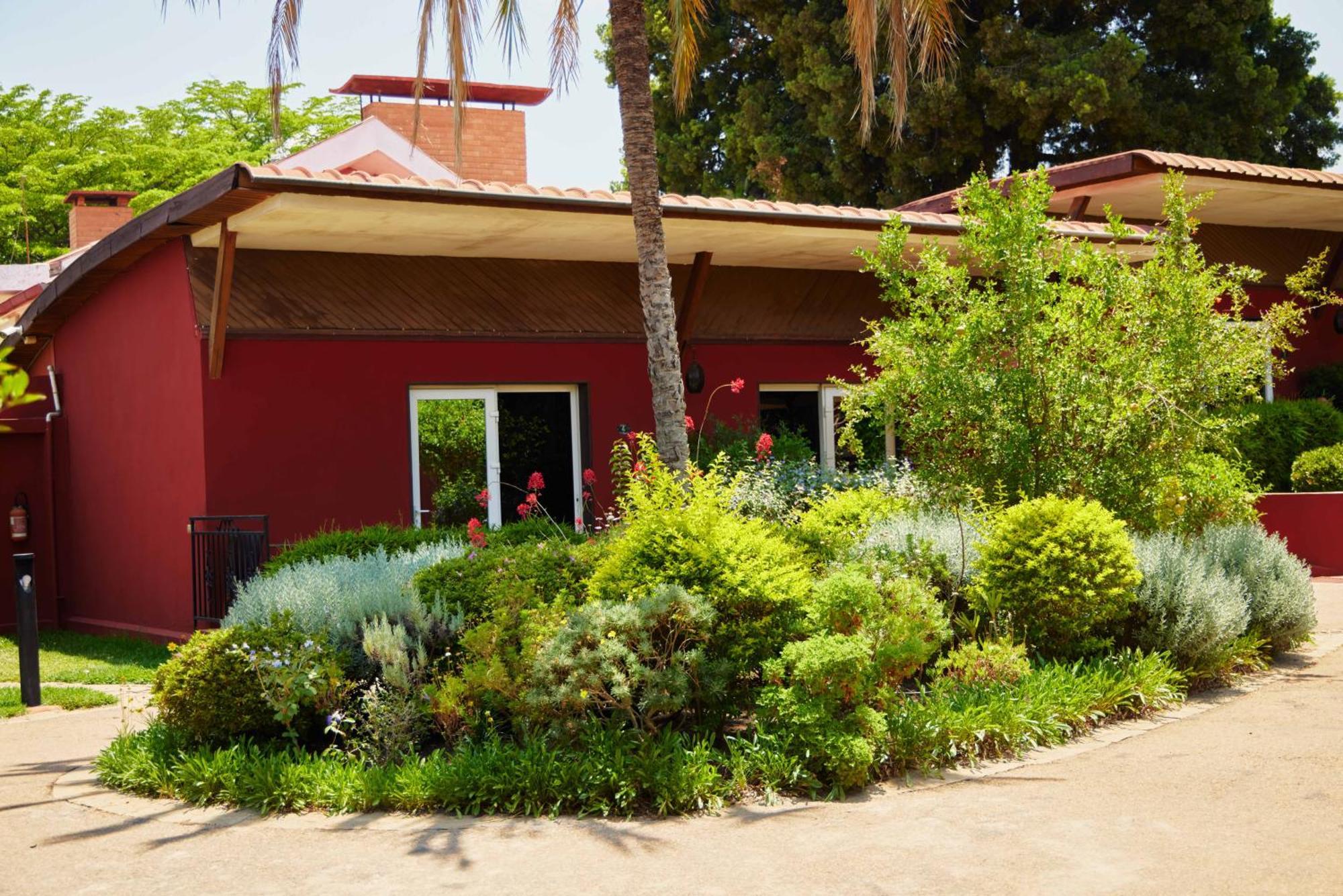 Relais Des Plateaux & Spa- Ivato International Airport Antananarivo Exterior photo